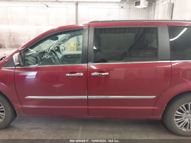 2C4RC1CG3ER178124 Chrysler Town & Country Touring-l