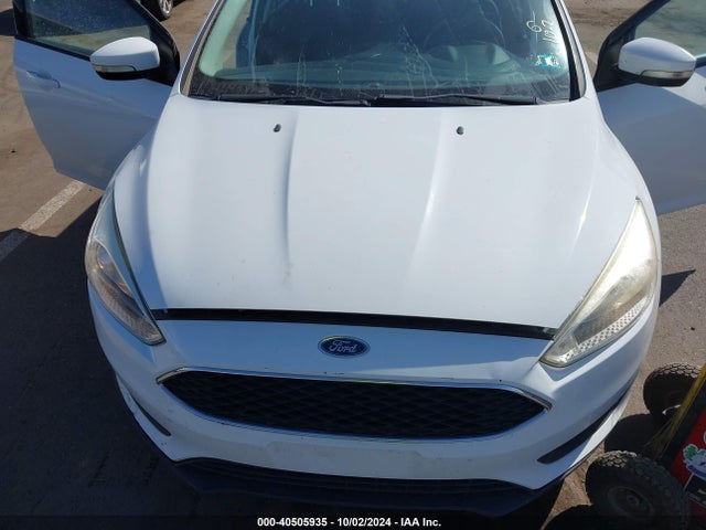 Ford FOCUS SE 2017 1FADP3F29HL305732 Image 6