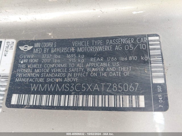 2010 MINI COOPER S WMWMS3C5XATZ85067 Photo 8