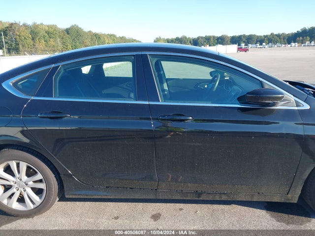 Chrysler 200 Limited 2015 1C3CCCAB1FN641714 Image 13