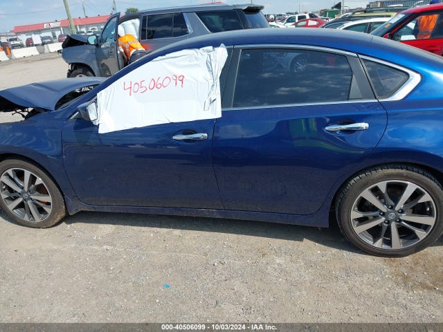 Nissan Altima 2.5 Sr 2017 1N4AL3AP6HC491957 Image 14