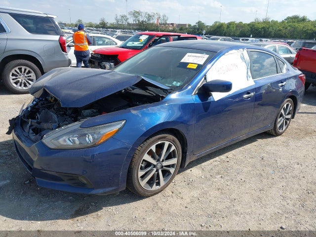 Nissan Altima 2.5 Sr 2017 1N4AL3AP6HC491957 Image 2