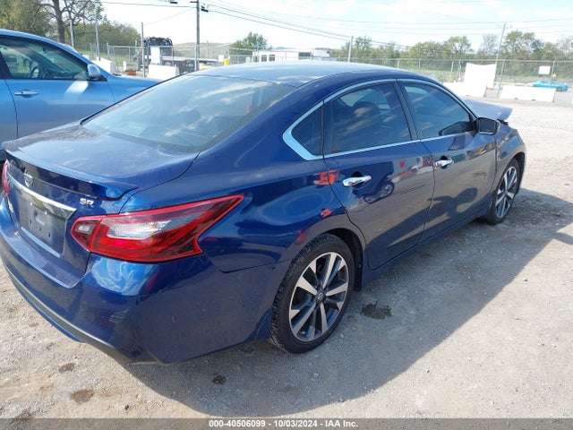 Nissan Altima 2.5 Sr 2017 1N4AL3AP6HC491957 Image 4