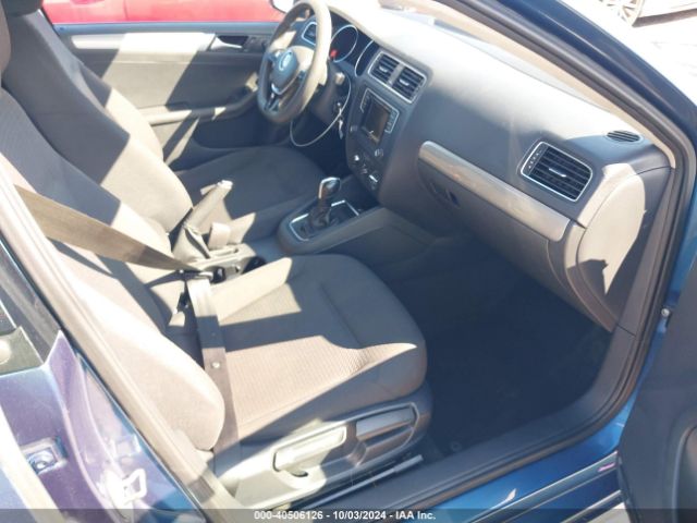 3VW2B7AJ9HM255299 Volkswagen Jetta 1.4t S