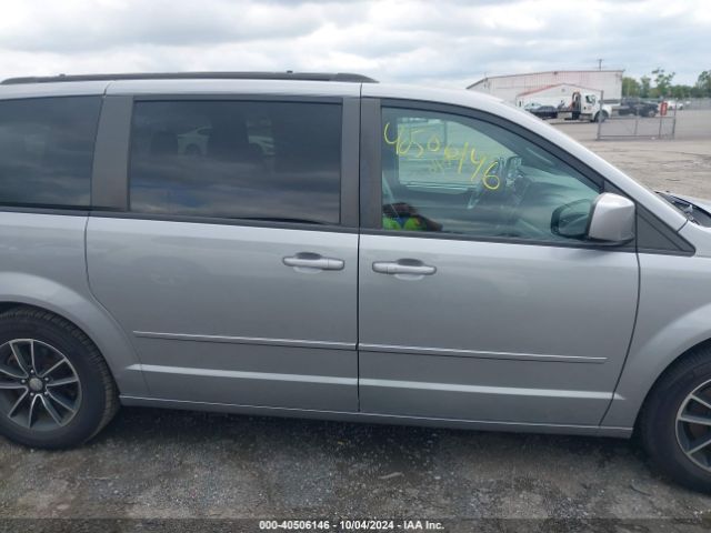 2C4RDGEG1FR642011 Dodge Grand Caravan R/t