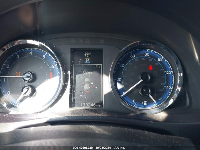 Toyota COROLLA SE 2017 5YFBURHE4HP596958 Image 7