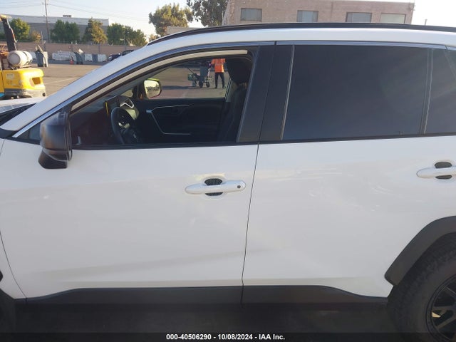 Toyota RAV4 LE 2020 2T3H1RFV5LW098448 Image 15
