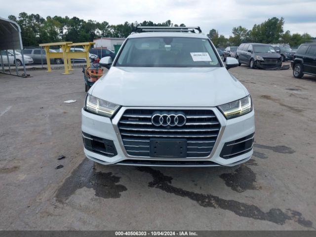 WA1LHAF73HD045836 Audi Q7 2.0t Premium