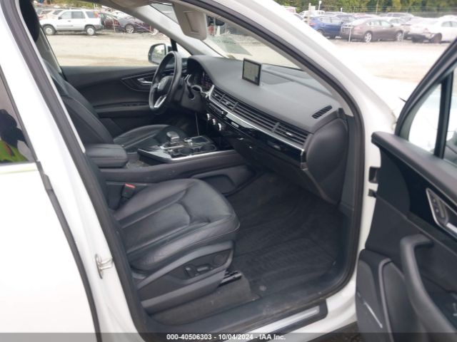 WA1LHAF73HD045836 Audi Q7 2.0t Premium
