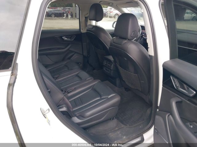 WA1LHAF73HD045836 Audi Q7 2.0t Premium