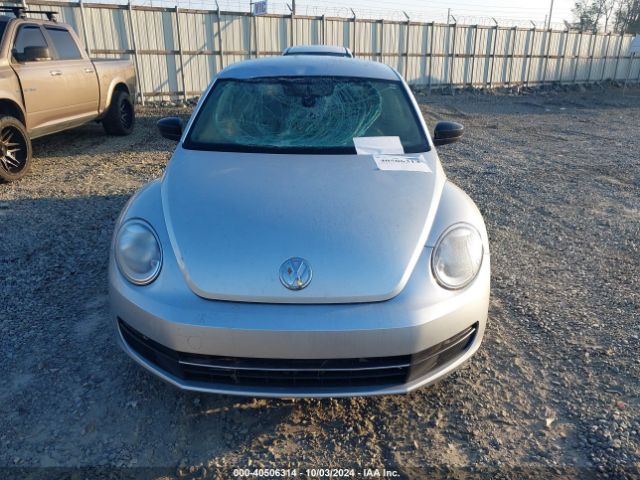 3VWF17ATXGM601347 Volkswagen Beetle 1.8t S