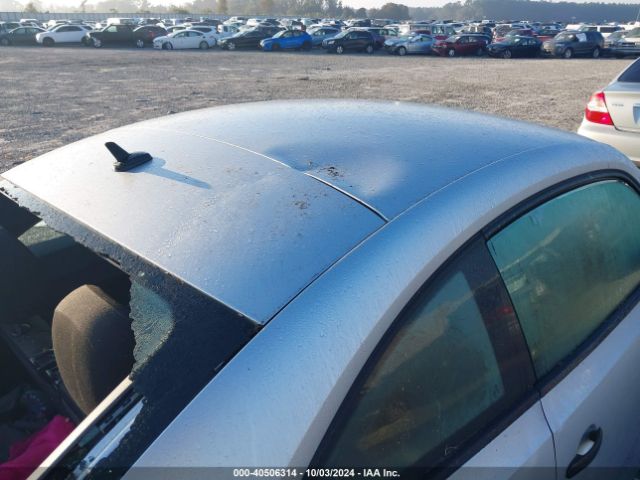 3VWF17ATXGM601347 Volkswagen Beetle 1.8t S