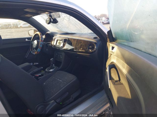 3VWF17ATXGM601347 Volkswagen Beetle 1.8t S
