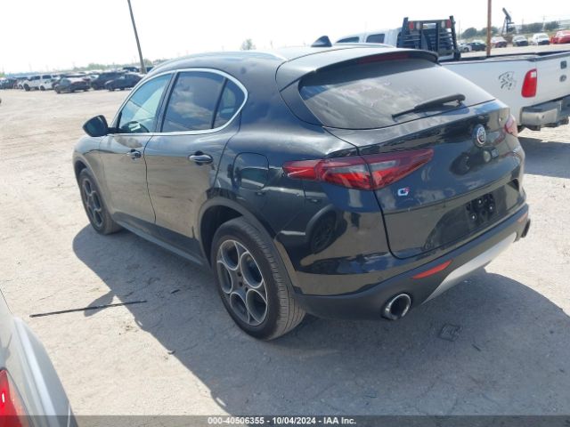 ZASFAKAN5J7B61716 Alfa Romeo Stelvio