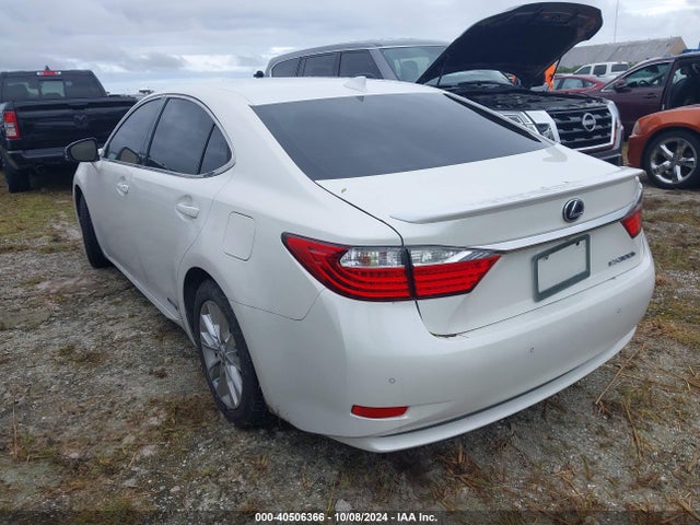 Lexus ES 300H 2015 JTHBW1GG0F2094716 Image 3