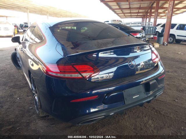 WDDWJ8DB2KF863454 Mercedes-Benz C 300