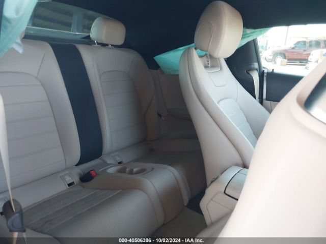 WDDWJ8DB2KF863454 Mercedes-Benz C 300