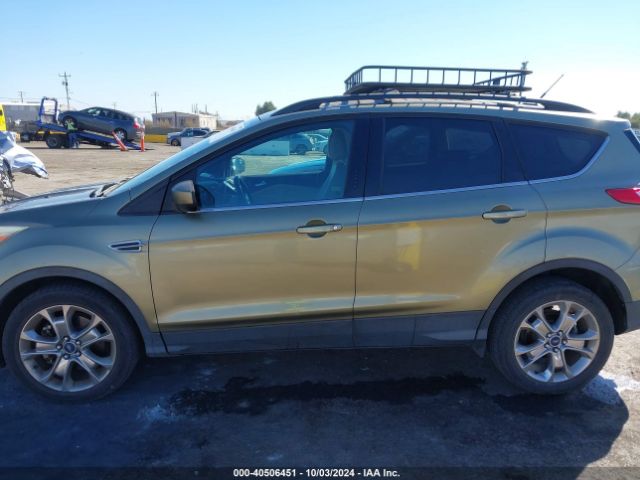 1FMCU9G93EUA71375 Ford ESCAPE SE