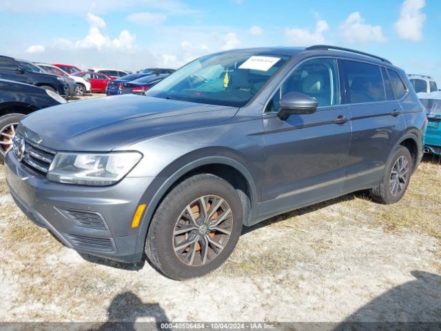 3VV3B7AXXLM076520 Volkswagen Tiguan 2.0t Se/2.0t Se R-line Black/2.0t Sel