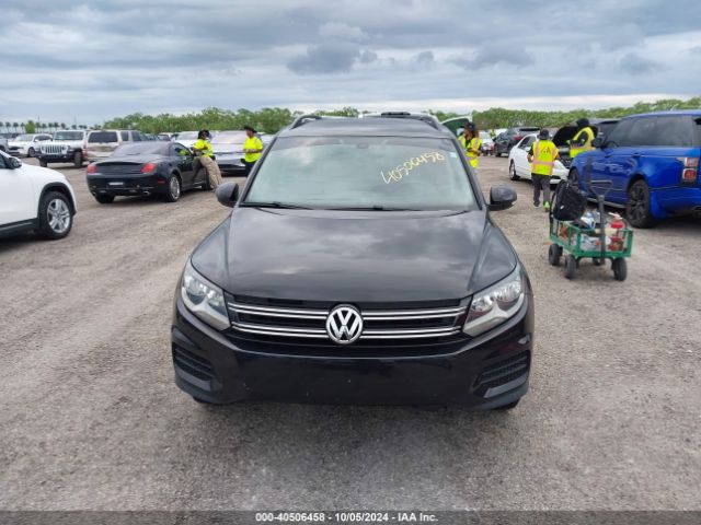 WVGAV7AX5HK002056 Volkswagen Tiguan 2.0t/2.0t S
