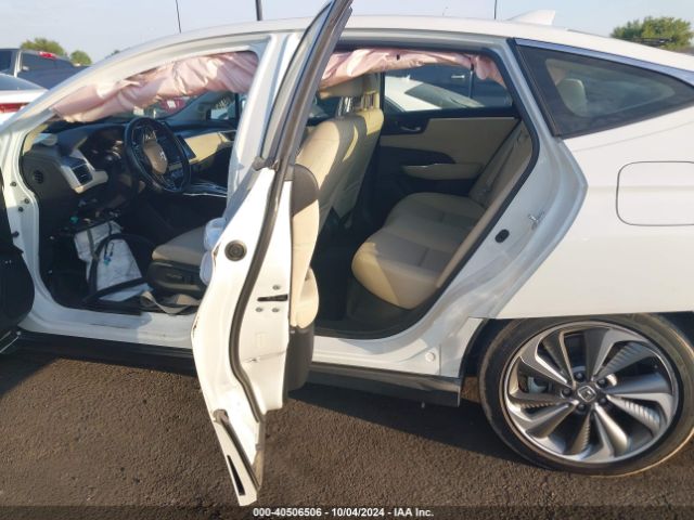 JHMZC5F37JC000220 Honda Clarity Plug-in Hybrid Touring