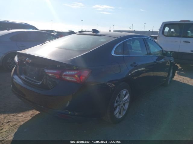 1G1ZD5ST2NF122744 Chevrolet Malibu Fwd Lt