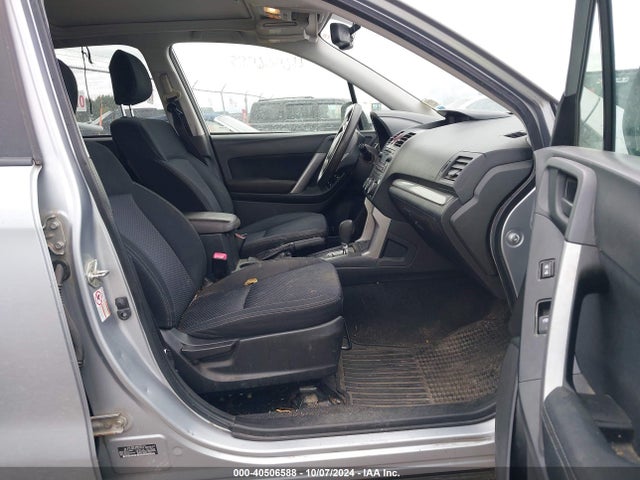 Subaru Forester 2.5i Premium 2015 JF2SJADC4FH529236 Image 5