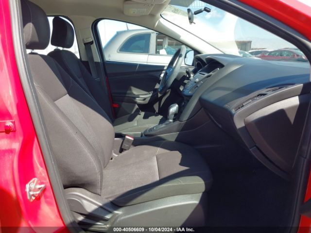1FADP3K26FL307201 Ford FOCUS SE