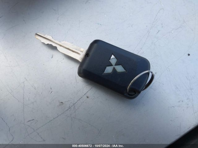 JA4AD2A32HZ062403 Mitsubishi Outlander Es