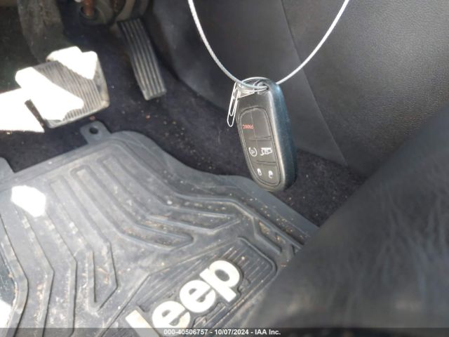 1C4PJMDX3KD165479 Jeep Cherokee Limited 4x4