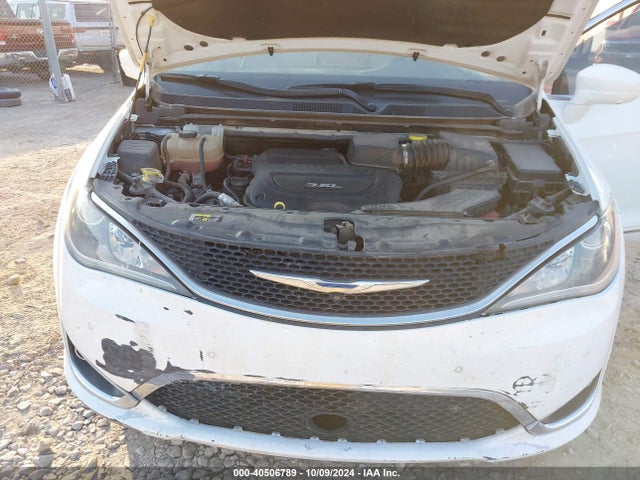 2C4RC1EG9HR752923 Chrysler Pacifica Touring-l Plus