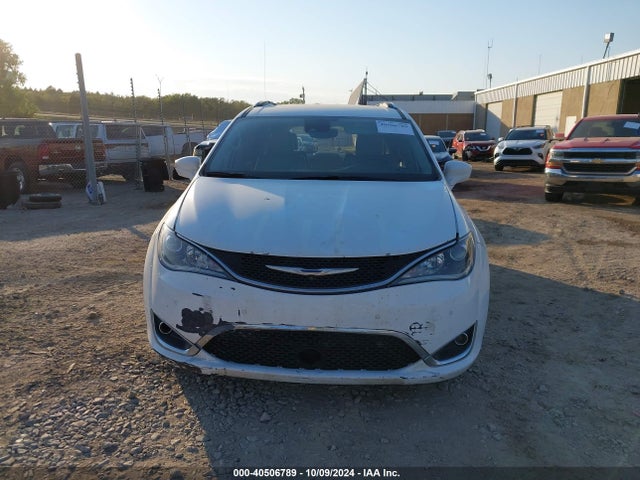 2C4RC1EG9HR752923 Chrysler Pacifica Touring-l Plus