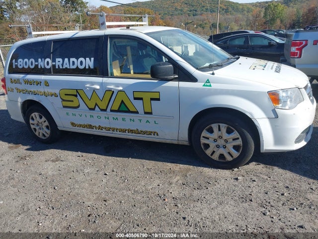 2C4RDGBG5HR694684 Dodge Grand Caravan Se