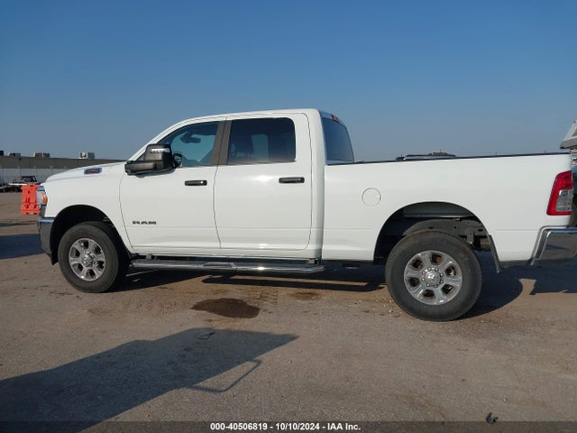 3C6UR5DJ3PG632902 RAM 2500 Big Horn  4x4 6'4 Box