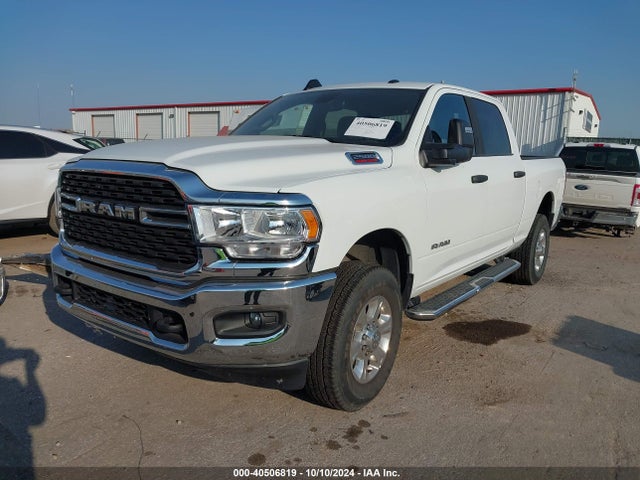 3C6UR5DJ3PG632902 RAM 2500 Big Horn  4x4 6'4 Box