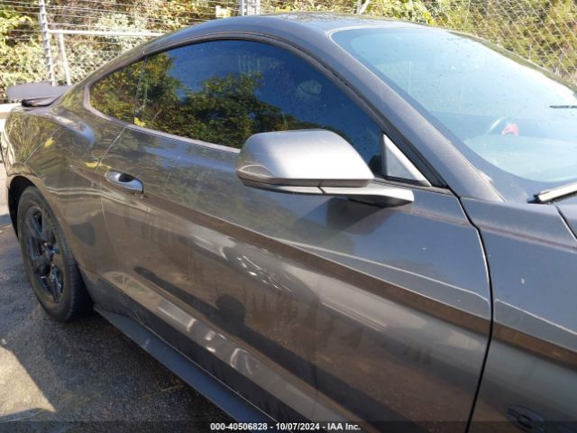 1FA6P8AM8G5204912 Ford Mustang V6