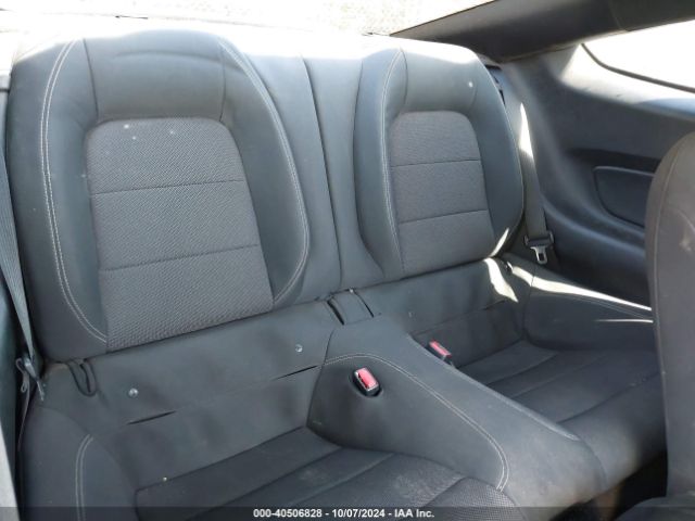 1FA6P8AM8G5204912 Ford Mustang V6