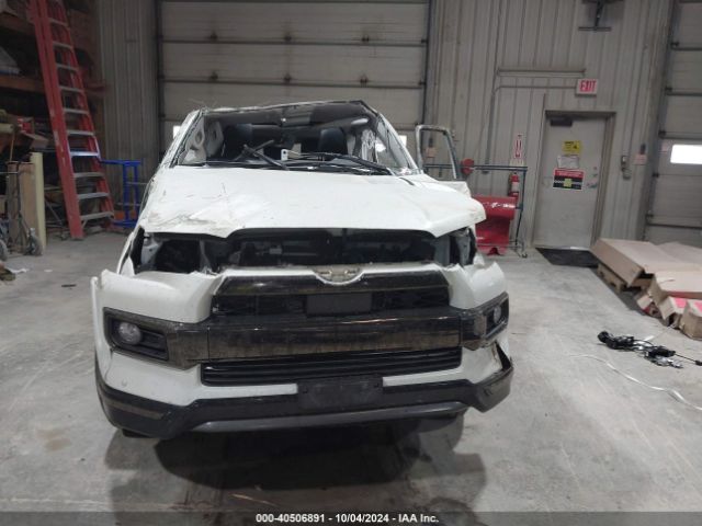JTEBU5JR9L5750085 Toyota 4runner Nightshade Special Edition