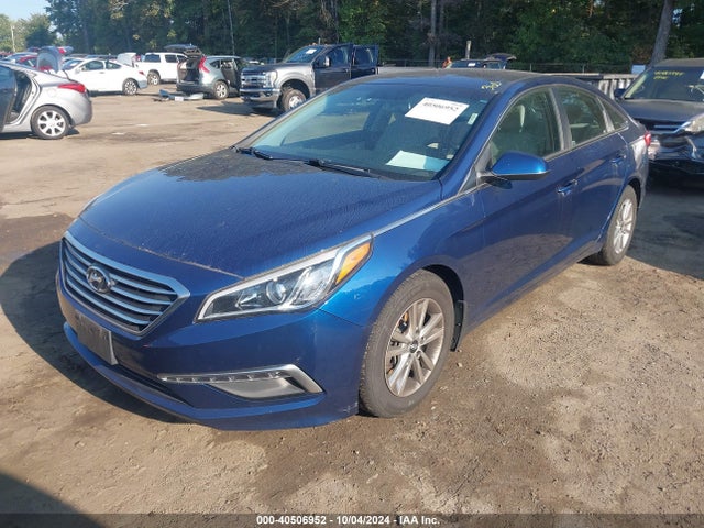 Hyundai SONATA SE 2015 5NPE24AF0FH185334 Image 2