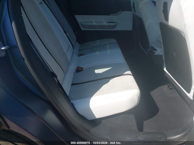 Fisker Ocean One 2023 VCF1ZBU26PG004640 Image 8