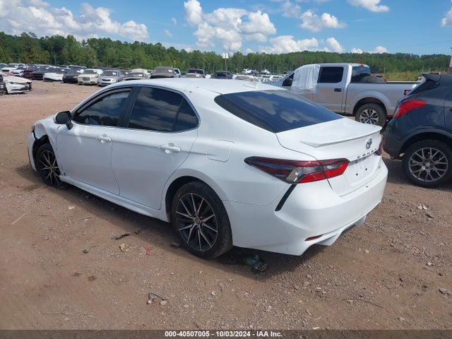 4T1G11AK6NU681293 Toyota CAMRY SE