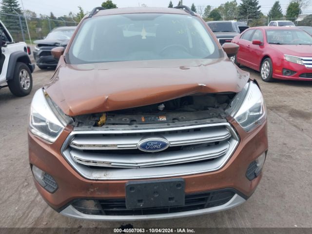 1FMCU0GD7HUD78617 Ford ESCAPE SE