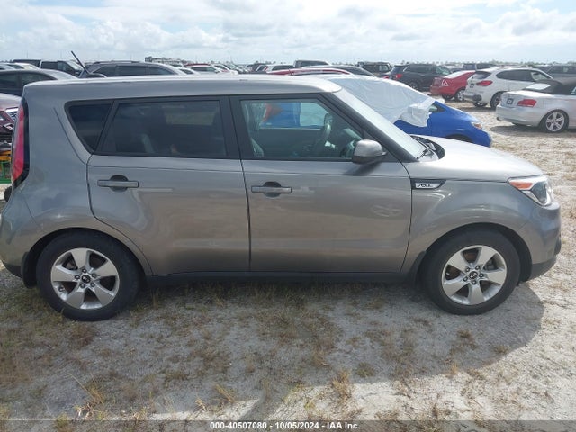 KIA Soul 2017 KNDJN2A29H7411143 Image 13