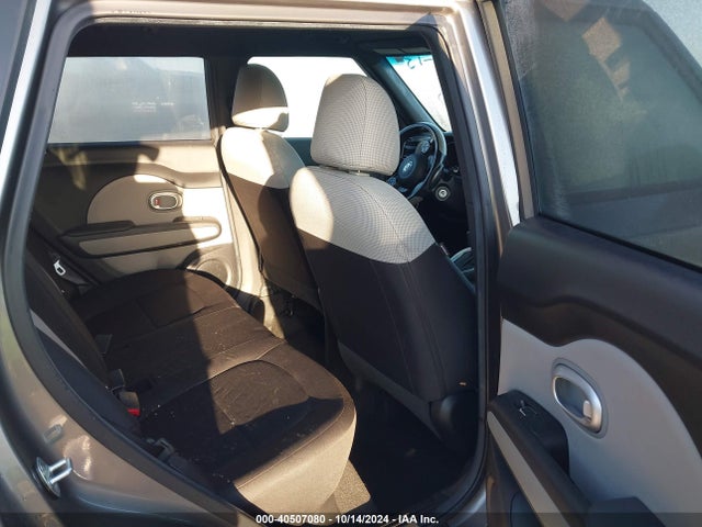 KIA Soul 2017 KNDJN2A29H7411143 Image 8