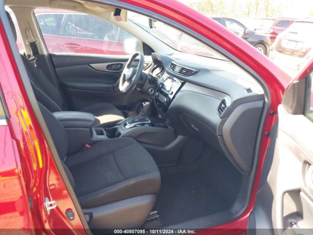 JN1BJ1CR9HW144177 Nissan Rogue Sport S