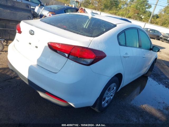 3KPFK4A77JE193943 KIA FORTE LX