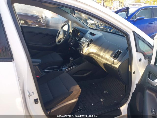 3KPFK4A77JE193943 KIA FORTE LX