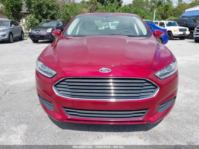 3FA6P0HD2FR210935 Ford FUSION SE