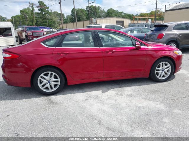 3FA6P0HD2FR210935 Ford FUSION SE