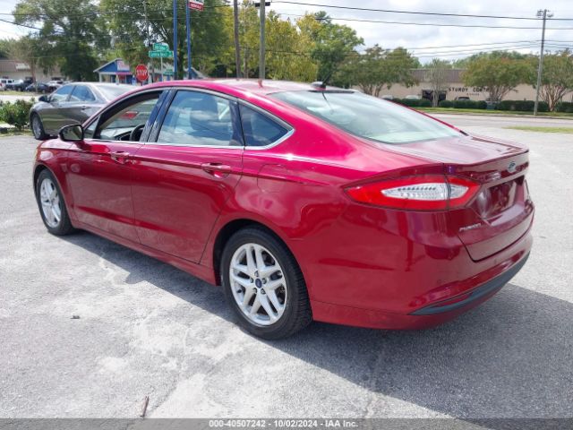 3FA6P0HD2FR210935 Ford FUSION SE